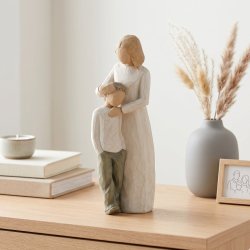 Willow Tree Mother and Son figur st�ende p� sk�nk