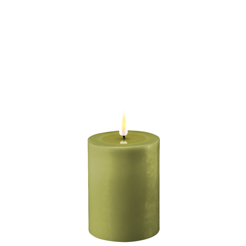 Kunstig Stearinlys Deluxe Homeart - LED bloklys 7,5 cm. - Olivengrn